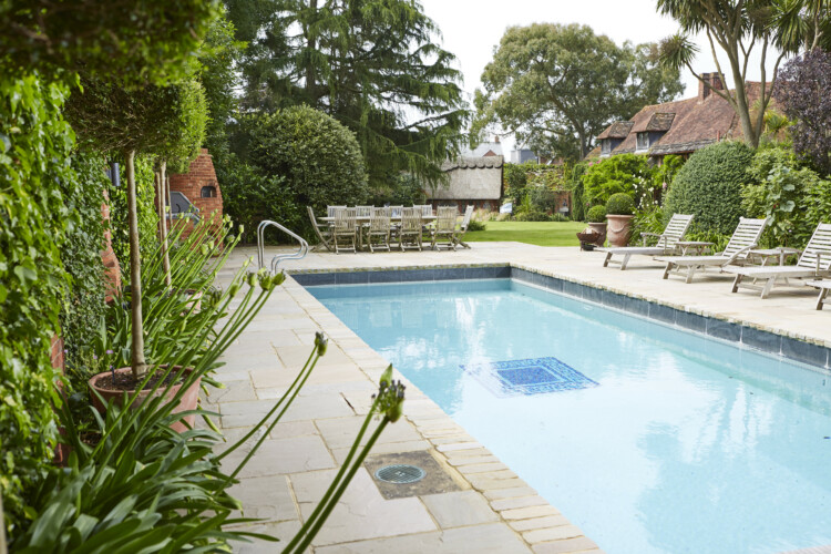 TODDINGTON HOUSE