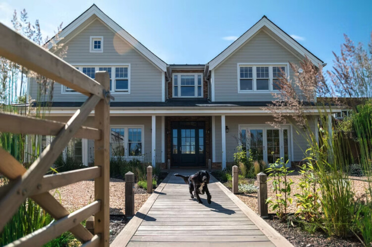BERRY BARN